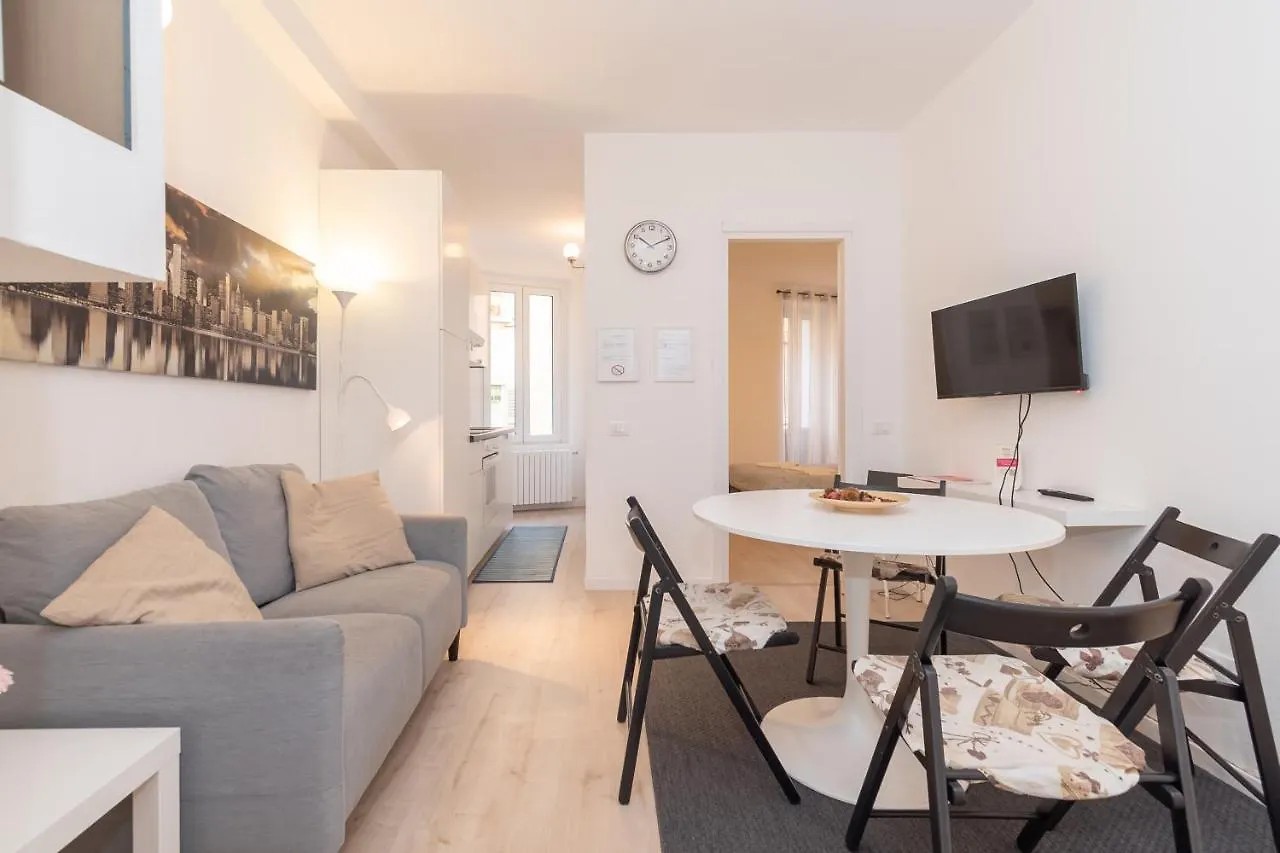 Appartamento Piazza Loggia - Affitti Brevi Italia Μπρέσια